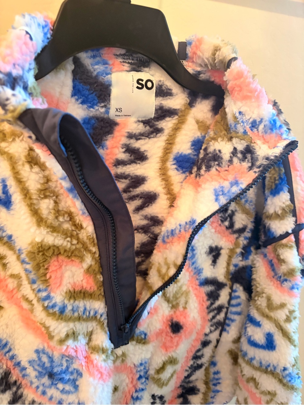 SO Multicolor Patterned Teddy Quarter-Zip Jacket - Picture 4 of 7